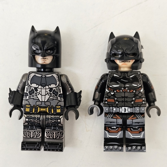 Lot of 3 Lego Compatible DC Super Heroes Batman (Flash) Minifigures - Picture 4 of 6